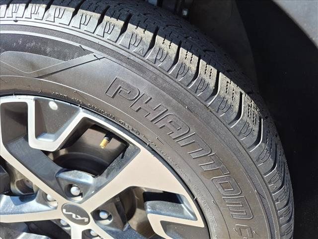 Used 2024 Kia Sportage EX AWD/4WD image 12