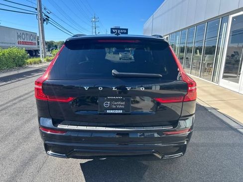Certified 2024 Volvo XC60 B5 Plus w/ Protection Package Premier AWD/4WD image 4