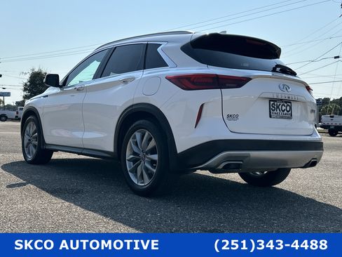 Used 2021 INFINITI QX50 Luxe image 3