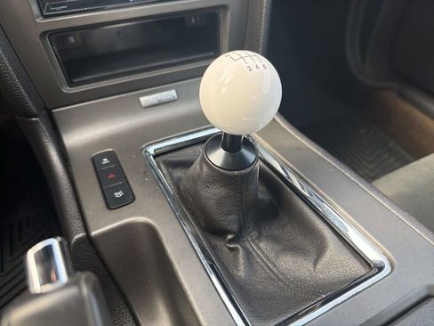 Used 2013 Ford Mustang GT image 24