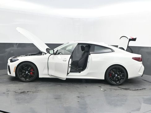 New 2026 BMW 430i Coupe w/ M Sport Package image 42
