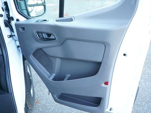 New 2026 Ford Transit 150 Low Roof RWD image 15