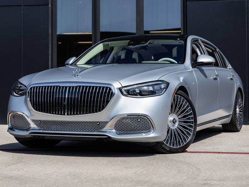 Used 2024 Mercedes-Benz Maybach S 680 4MATIC image 1