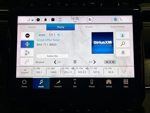 Used 2023 Jeep Grand Cherokee Overland AWD/4WD image 30