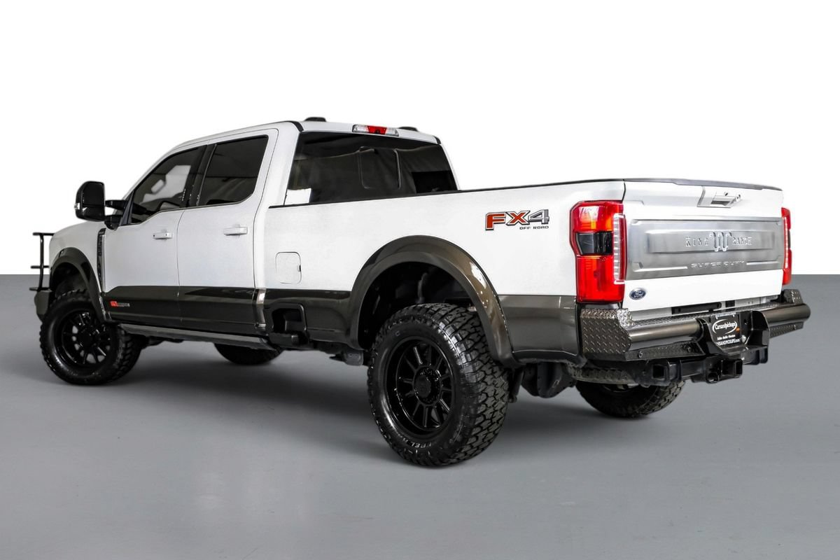 Used 2024 Ford F350 King Ranch w/ FX4 Off-Road Package AWD/4WD image 11