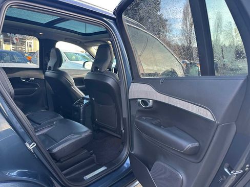 Certified 2024 Volvo XC90 T8 Ultimate w/ Protection Package Premier image 13