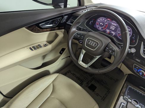 Used 2018 Audi Q7 3.0T Premium Plus AWD/4WD image 9