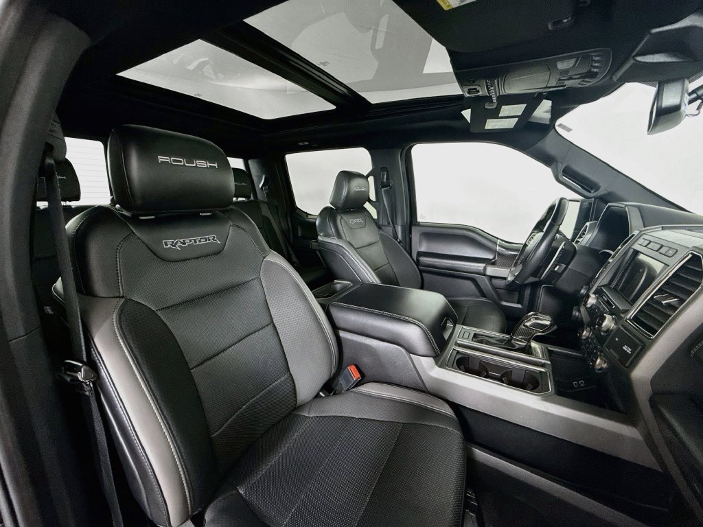 Used 2019 Ford F150 Raptor w/ Equipment Group 802A Luxury AWD/4WD image 28