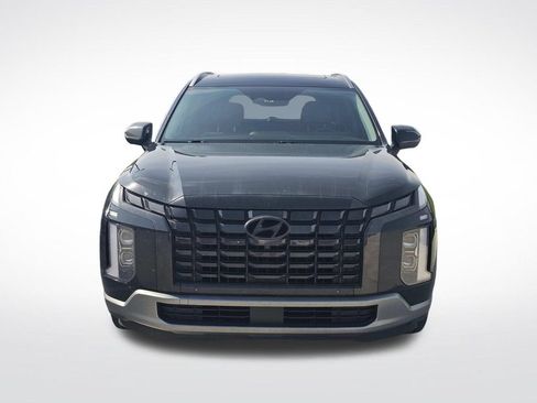 Used 2023 Hyundai Palisade SEL w/ Premium Package FWD image 3