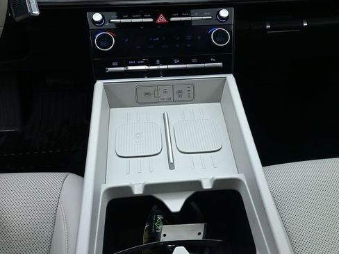 Used 2024 Hyundai Santa Fe SEL image 13