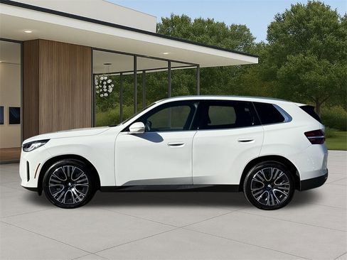 Used 2025 BMW X3 xDrive30i image 12