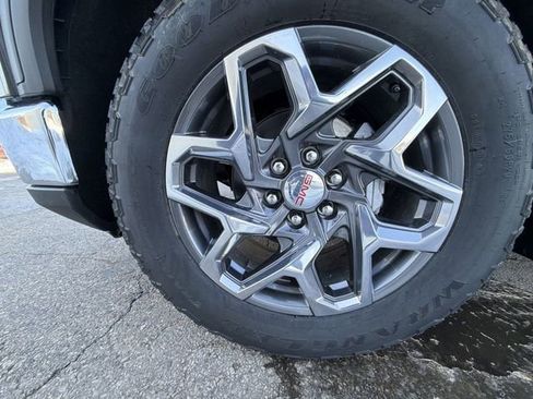 New 2026 GMC Sierra 1500 SLT w/ SLT Premium Plus Package image 33