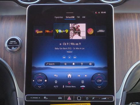 Used 2026 Mercedes-Benz GLC 300 image 18