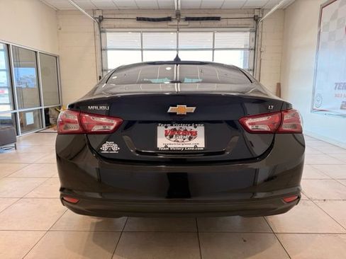 Used 2024 Chevrolet Malibu LT FWD image 7