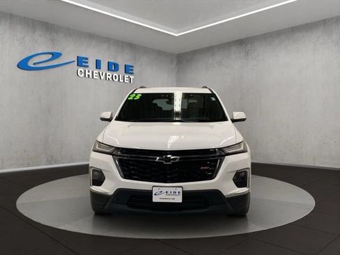 Used 2023 Chevrolet Traverse RS w/ LPO, Floor Liner Package AWD/4WD image 9