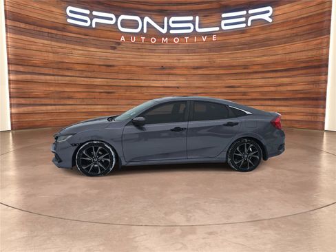 Used 2019 Honda Civic Sport image 2