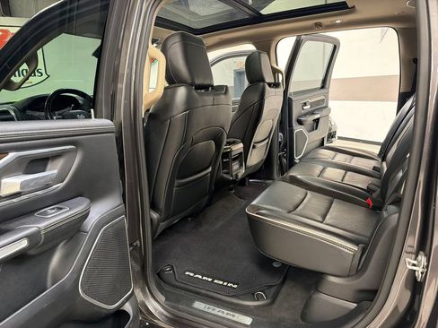 Used 2021 RAM 1500 Laramie w/ Laramie Southwest Edition RWD image 33