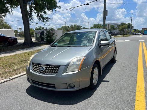 Used 2007 Nissan Sentra 2.0 FWD image 2