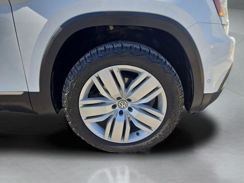 Used 2019 Volkswagen Atlas SEL Premium image 32