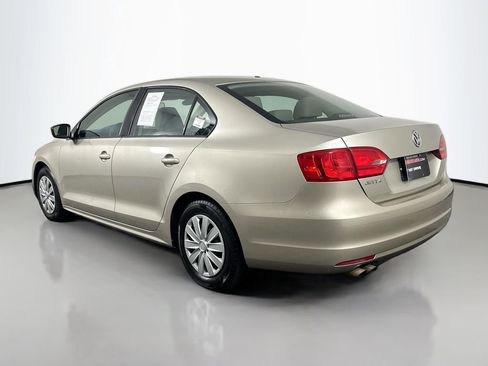 Used 2014 Volkswagen Jetta S image 7