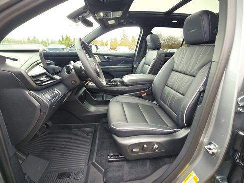 New 2026 Buick Enclave Avenir w/ Super Cruise Package image 12