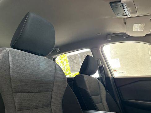 Used 2022 Nissan Rogue SV image 18