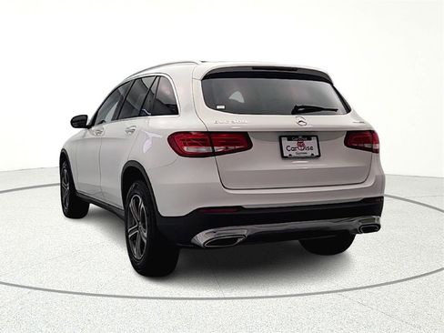 Used 2019 Mercedes-Benz GLC 300 4MATIC w/ Premium Package image 6