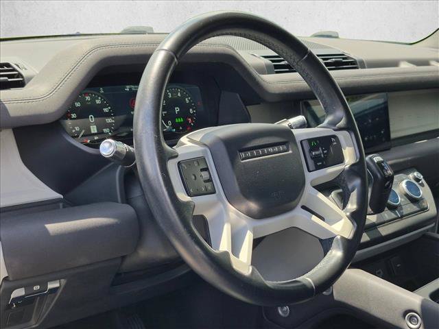Used 2022 Land Rover Defender 110 S AWD/4WD image 3