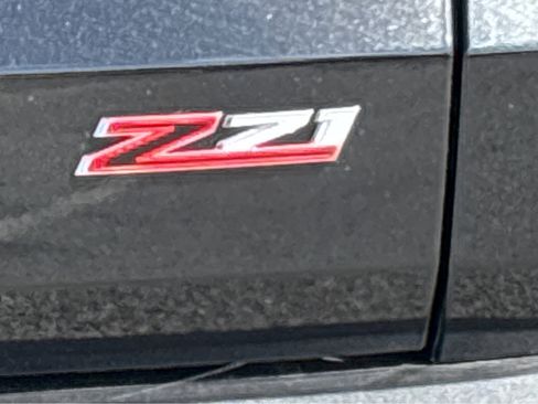 New 2026 Chevrolet Traverse Z71 w/ Enhanced Driving Package AWD/4WD image 9