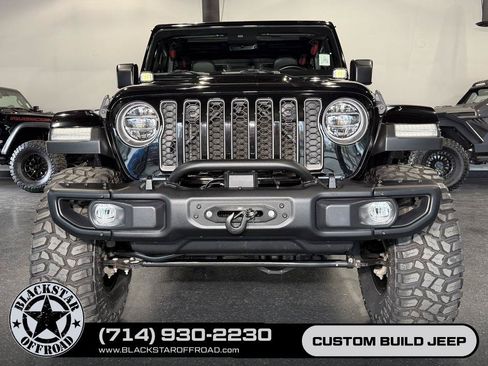 Used 2022 Jeep Gladiator Rubicon w/ LED Lighting Group AWD/4WD image 4