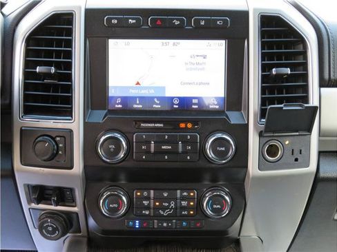 Used 2021 Ford F350 Lariat w/ Lariat Ultimate Package AWD/4WD image 7
