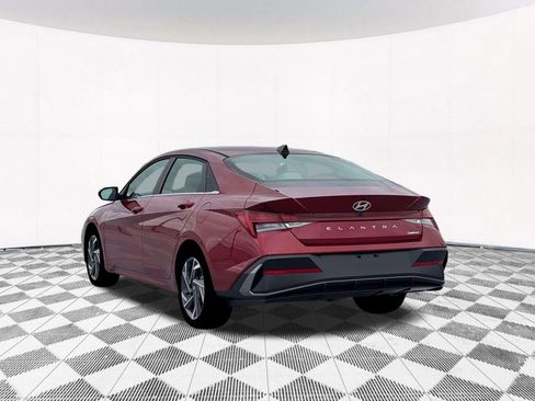 New 2026 Hyundai Elantra Limited w/ Cargo Package image 7