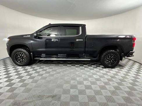 Used 2020 Chevrolet Silverado 1500 High Country w/ Safety Package II AWD/4WD image 9