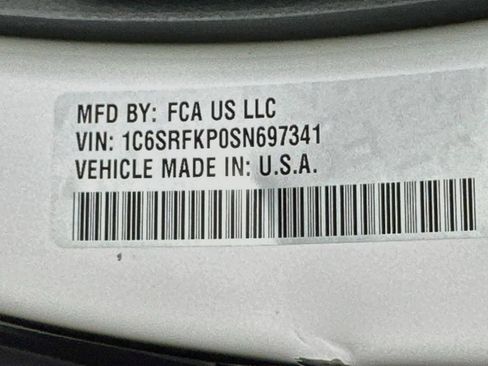 Certified 2025 RAM 1500 Tungsten AWD/4WD image 21