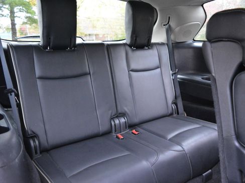 Used 2018 INFINITI QX60 Luxe AWD/4WD image 17