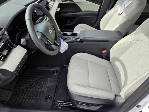 New 2026 Toyota Camry XLE image 9