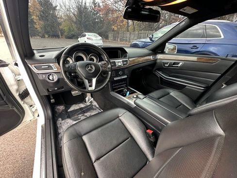 Used 2016 Mercedes-Benz E 350 4MATIC Sedan image 20