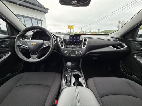 Used 2024 Chevrolet Malibu LT FWD image 27