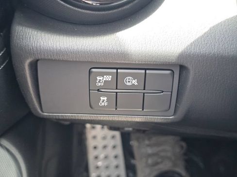 New 2026 MAZDA MX-5 Miata Club w/ Interior Package RWD image 24