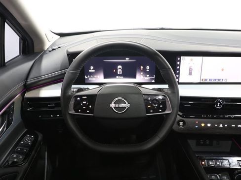 Used 2025 Nissan Murano SL w/ Cargo Package AWD/4WD image 11