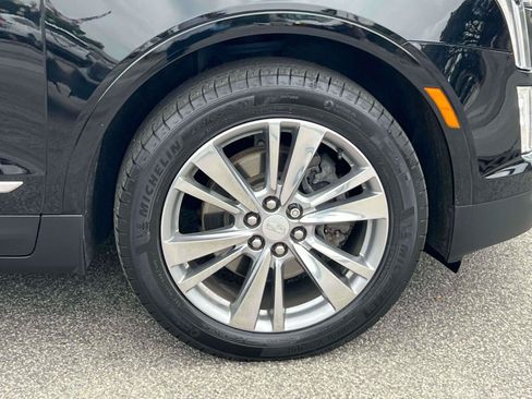 Certified 2023 Cadillac XT5 Premium Luxury AWD/4WD image 8