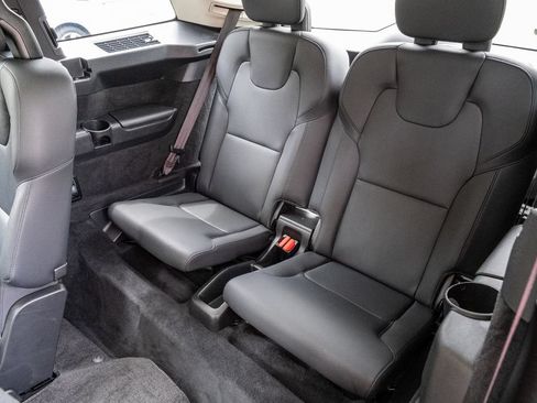 Used 2023 Volvo XC90 T8 Plus AWD/4WD image 29