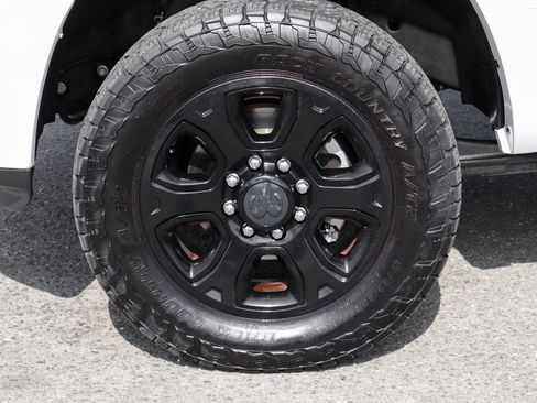 Used 2017 RAM 2500 Laramie w/ Sport Appearance Group image 36