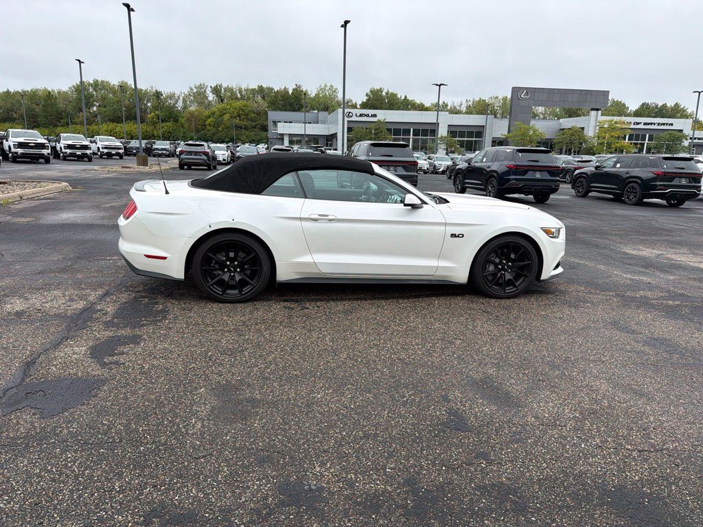 Used 2017 Ford Mustang GT Premium w/ Black Accent Package RWD image 26