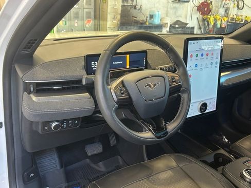 Used 2021 Ford Mustang Mach-E GT w/ GT Performance Edition image 31