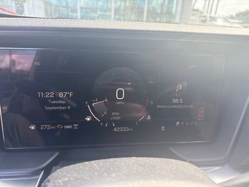 Used 2025 GMC Terrain Elevation AWD/4WD image 1