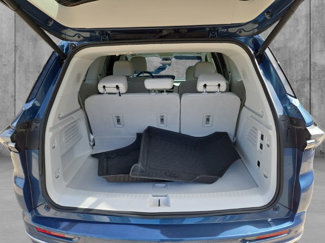 Certified 2026 Buick Enclave Avenir w/ Super Cruise Package FWD image 23