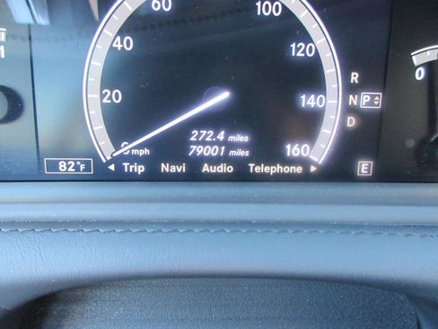 Used 2013 Mercedes-Benz CL 550 CL550 4MATIC**SPORT PKG** image 4