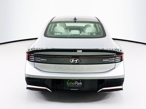 Used 2025 Hyundai Sonata SEL FWD image 7