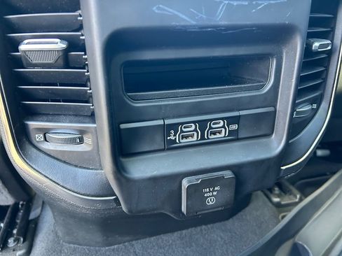 Used 2019 RAM 1500 Sport w/ Leather & Sound Group AWD/4WD image 33